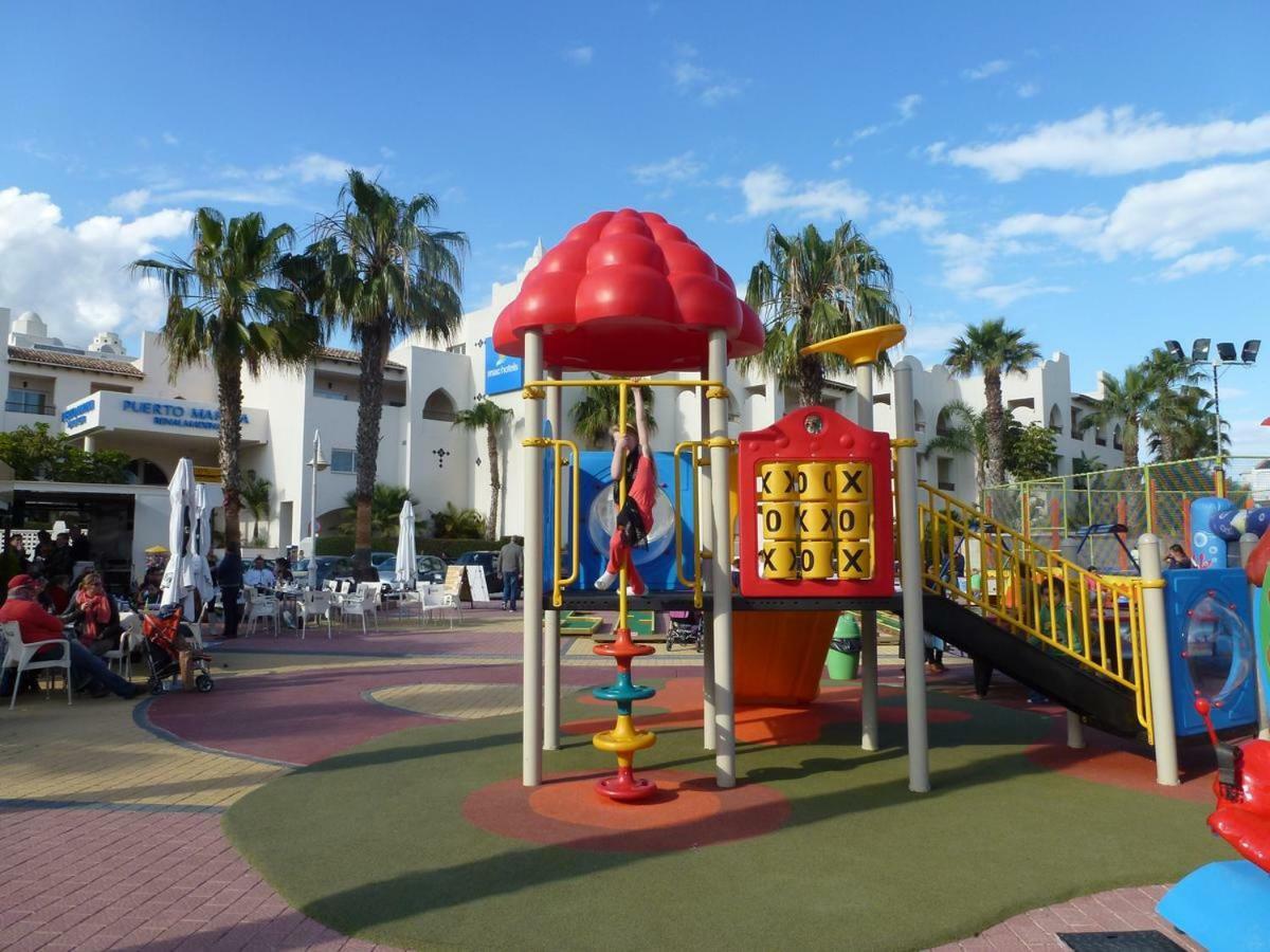 Malaga Puerto Marina Playa Vacacional Luxury Apartment Benalmádena